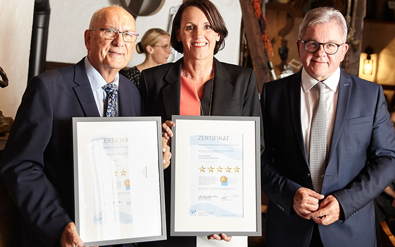 Gesundheitszentrum Bad Buchau - Auszeichnung mit 5 Wellness-Stars Gesundheitszentrum Bad Buchau - Auszeichnung mit 5 Wellness-Stars