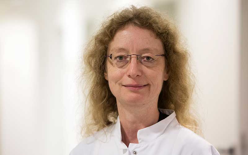 Dr. Desiree Herbold Dr. Desiree Herbold